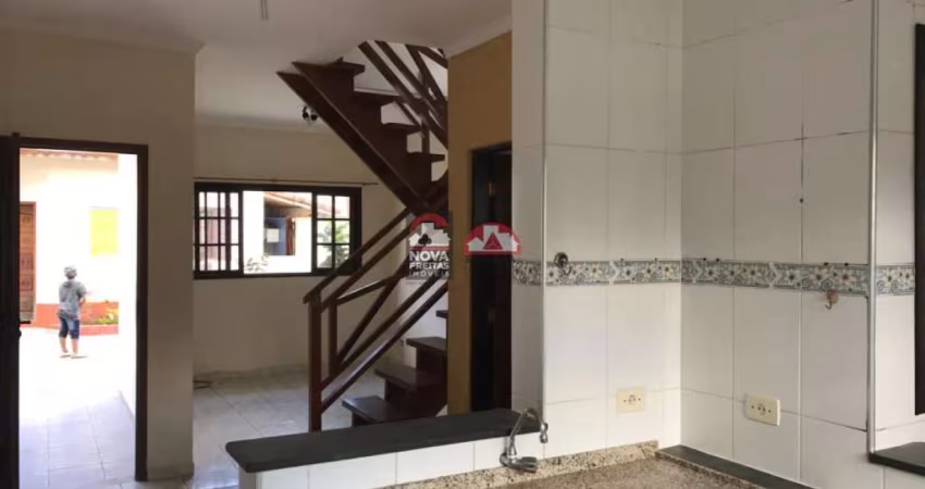 Casa na Prainha com duas suítes com sacada