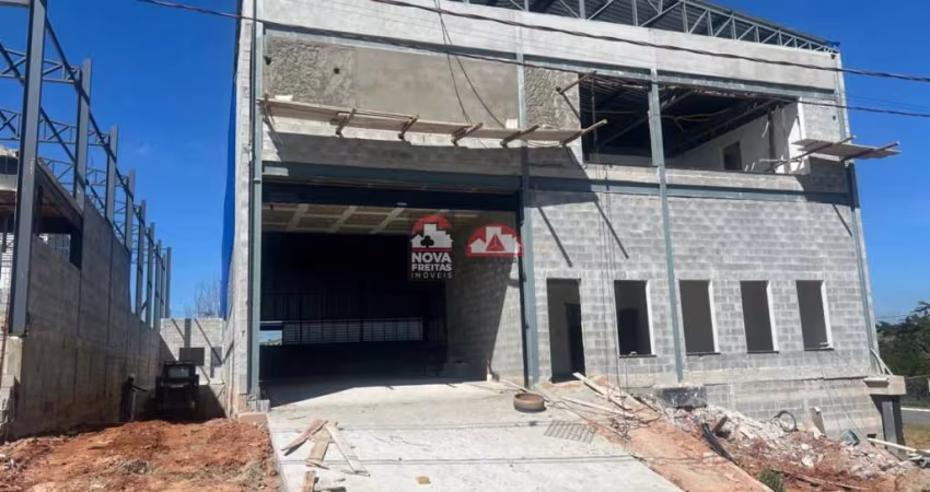 GALPÃO COMERCIAL E INDUSTRIAL 1.000 M² CAÇAPAVA