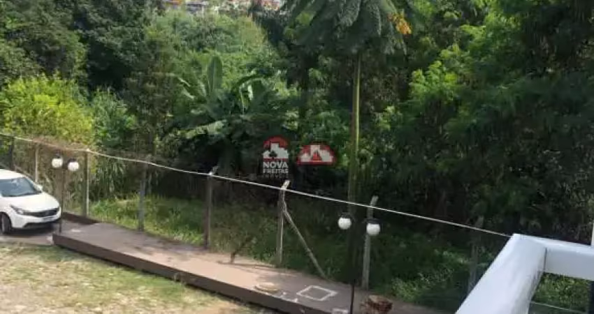 Casa Sobrado Condomínio em São José dos Campos