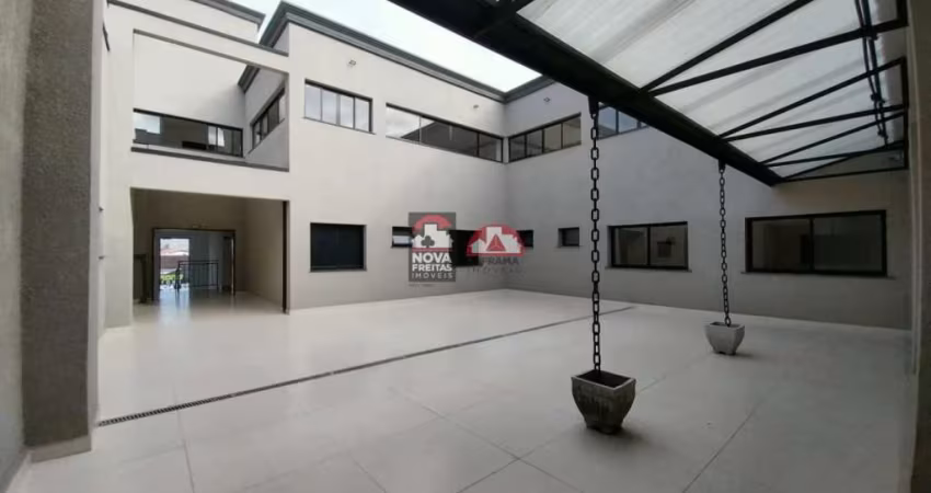 Sala comercial 23,98m² no centro de Caraguatatuba c/ wc privativo