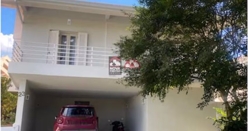 Casa com 5 Dormitórios, Suítes, Piscina e Churrasqueira no Parque Residencial Aquarius