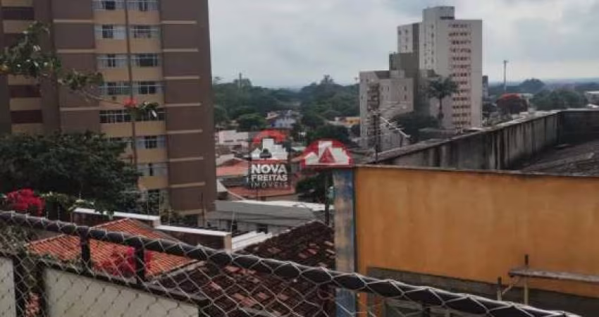 Casa Sobrado Padrão em São José dos Campos
