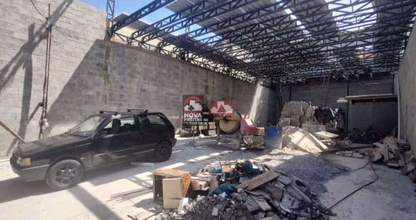 Comercial Galpão em Caraguatatuba
