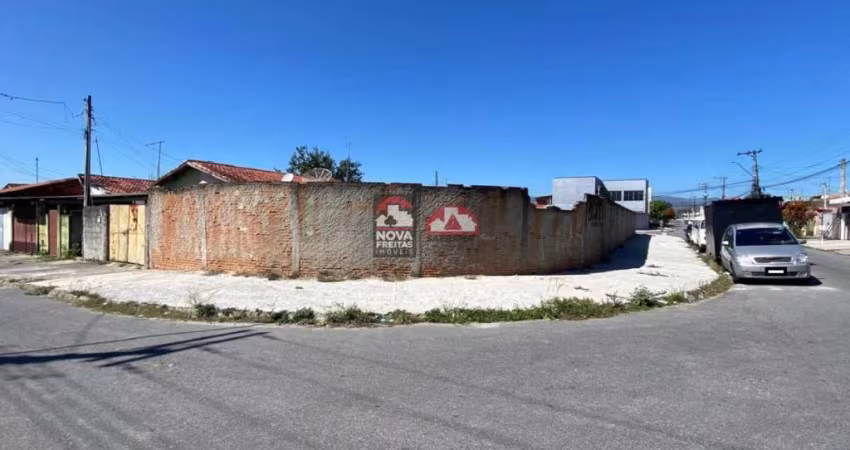 Terreno à Venda no Residencial Mantiqueira, Pindamonhangaba