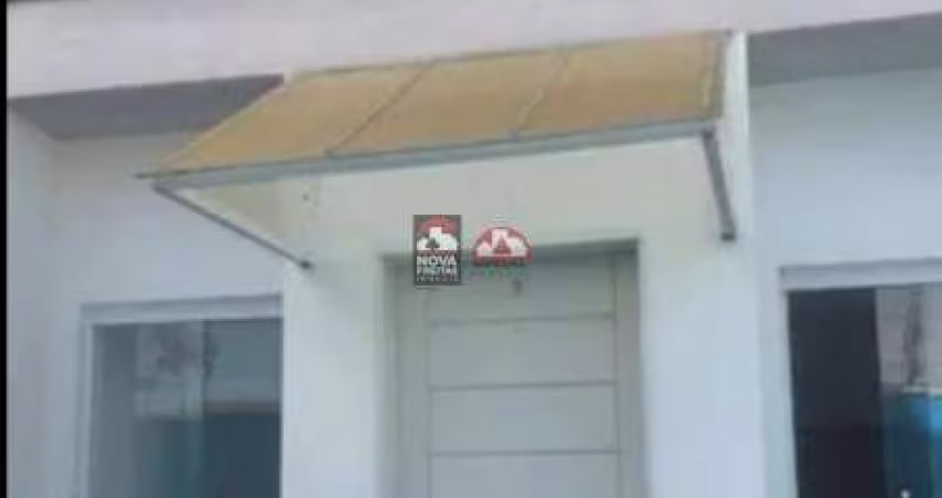 Lindo sobrado em condominio fechado no Porto Novo!!!