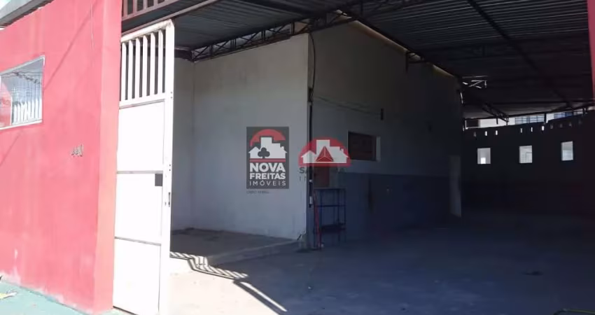 Comercial Casa em Caraguatatuba