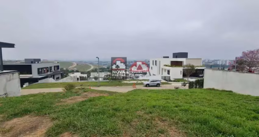 Terreno à Venda com 880 m² no condomínio Reserva do Paratehy, alto padrão no Urbanova, SJC