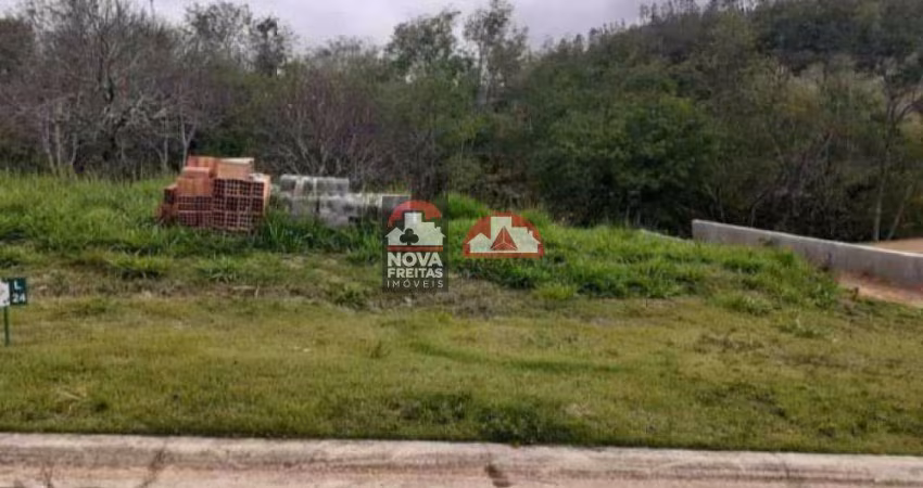 Terreno Padrão em Condomínio em Jambeiro