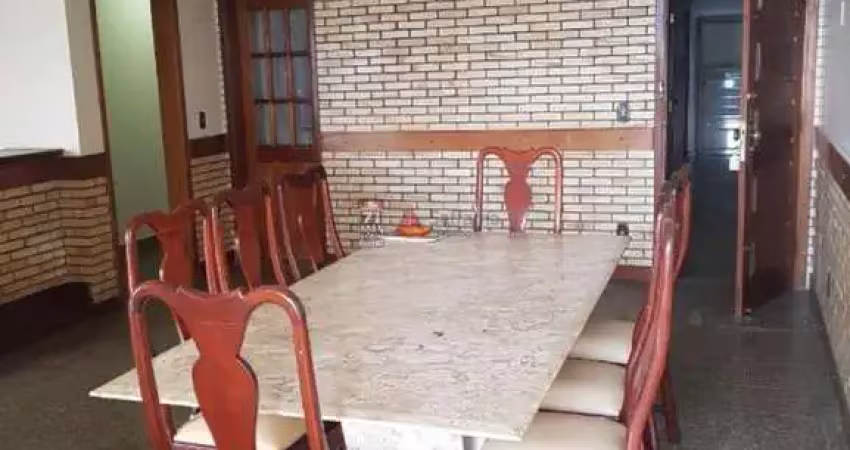 Apartamento Padrão em Caraguatatuba