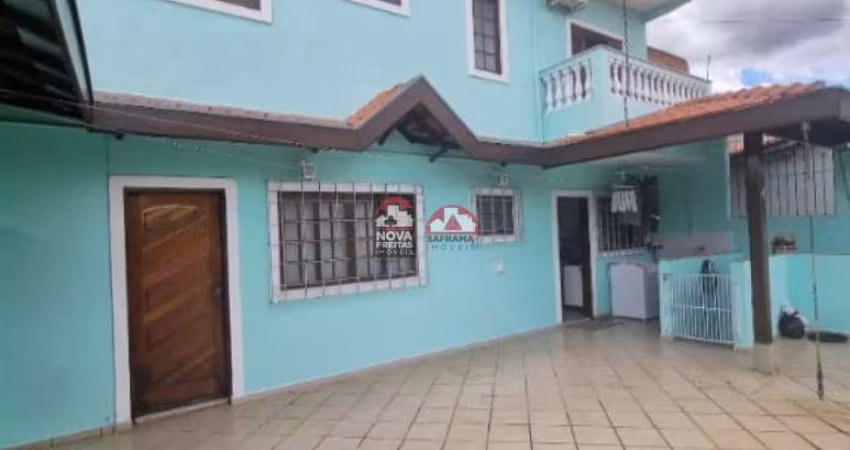 Sobrado à Venda no bairro Torrão de Ouro em São José dos Campos