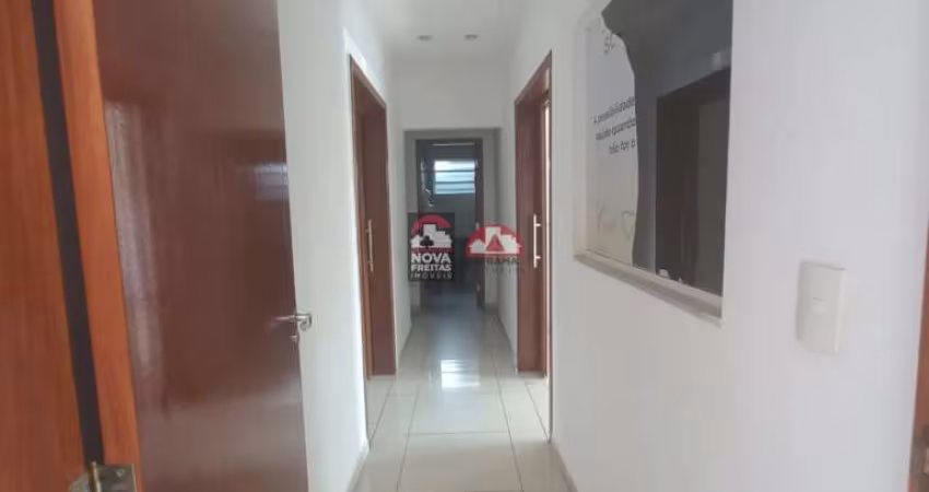Comercial Casa em São José dos Campos