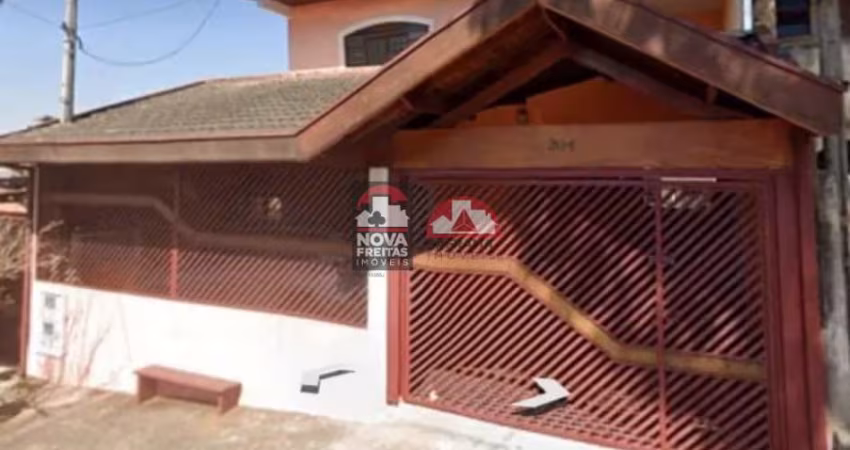 Casa Sobrado Padrão em São José dos Campos