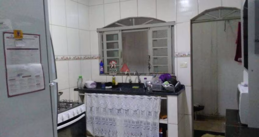 Casa Sobrado Padrão em São José dos Campos