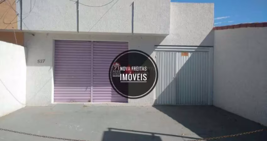 Ótima casa com ponto comercial em avenida. excelente localização!