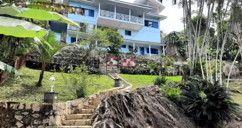 Casa Sobrado Condomínio em Ubatuba