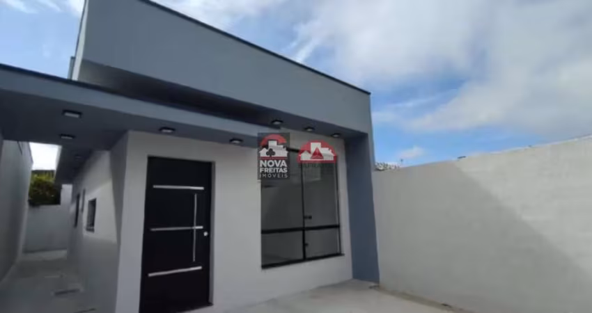 Casa 2 dormitórios sendo uma suíte à venda no Jardim Gaivotas - Caraguatatuba