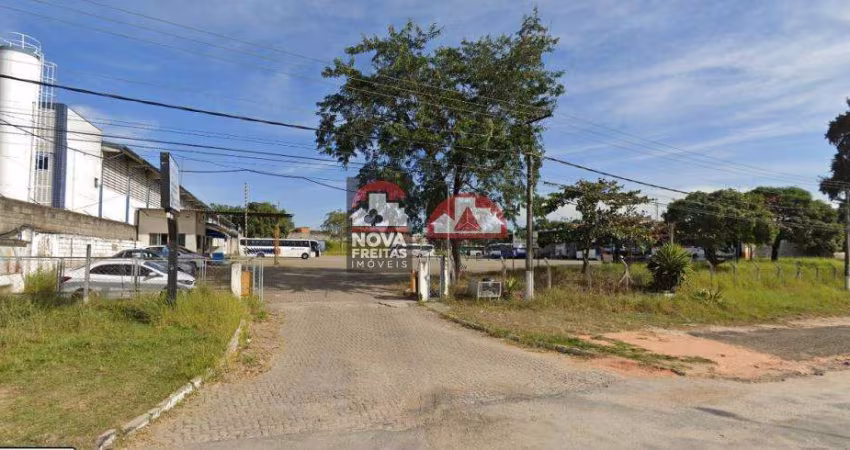 Comercial Galpão em Jacareí