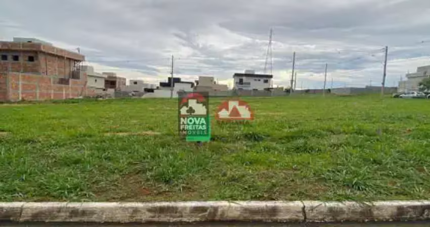 Terreno Padrão em Condomínio em São José dos Campos