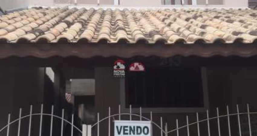 Casa Sobrado Padrão em São José dos Campos