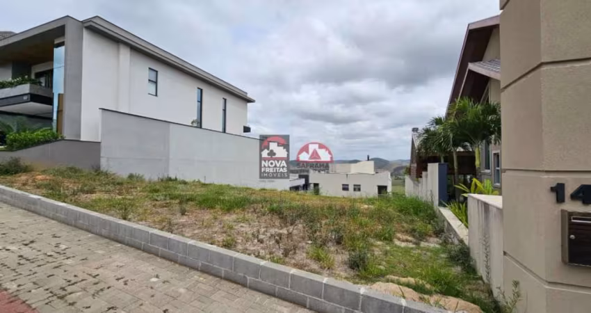 Terreno à venda no Condomínio Residencial Jaguary de 458 m², condomínio fechado alto padrão no Urbanova, São José dos Campos
