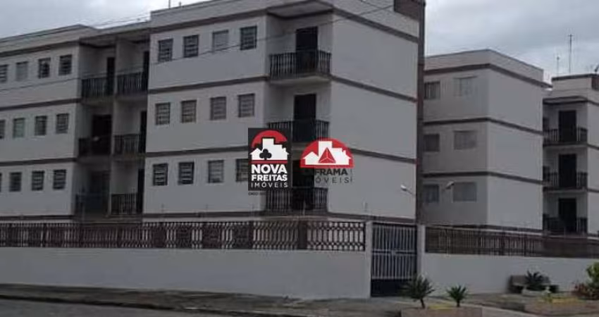 Excelente apartamento no Indaiá, próximo à padaria e farmácia. A 260 metros da praia.