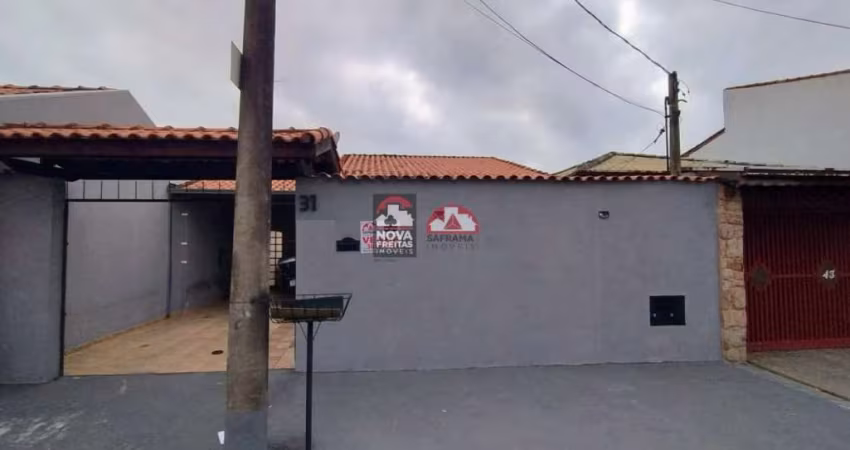 Linda Casa à Venda na Terra dos Ipês I - Pindamonhangaba