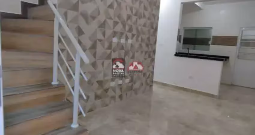 Casa Sobrado Condomínio em Praia Grande