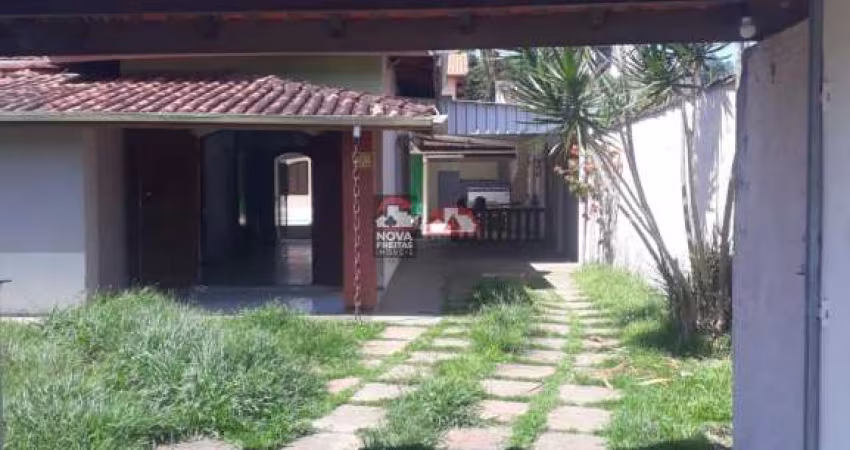 Casa Padrão em Caraguatatuba