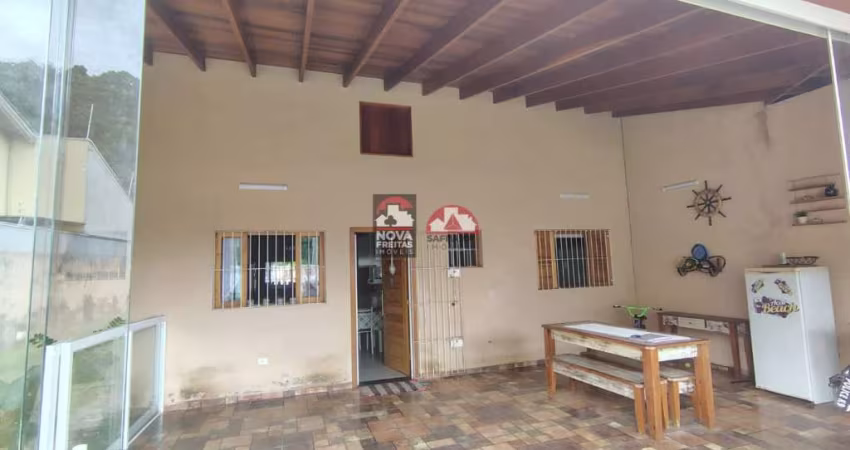 Casa Padrão em Caraguatatuba