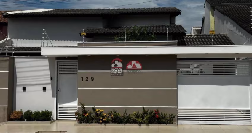 Casa Sobrado Padrão em Jacareí