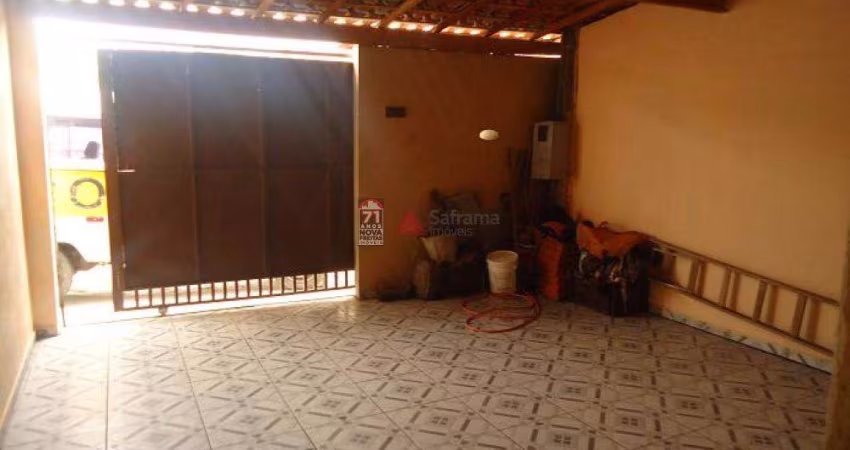 Casa Padrão em Pindamonhangaba