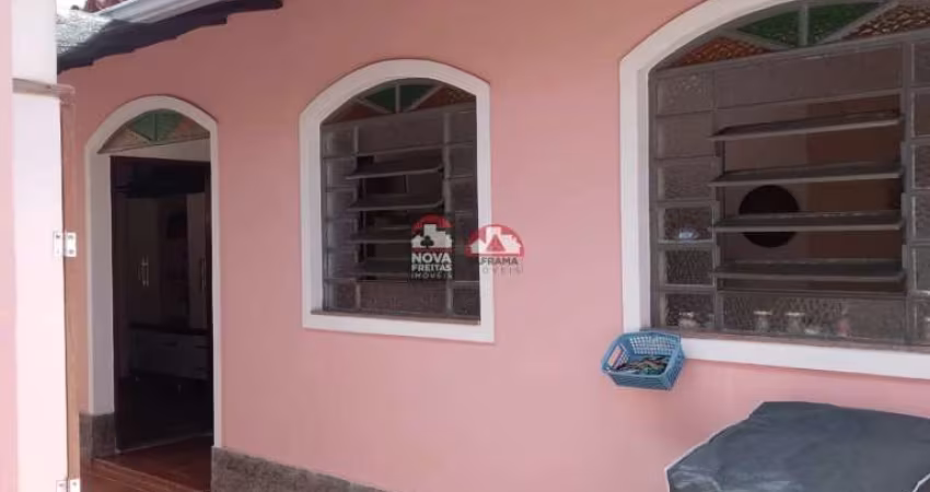 Casa à Venda com edícula nos fundos no Bosque dos Eucaliptos em São José dos Campos/SP