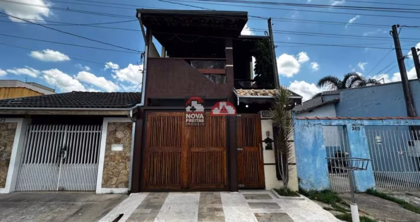 Sobrado à Venda no Bairro Cidade Jardim - Pindamonhangaba