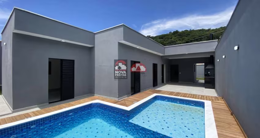Casa Padrão em Caraguatatuba