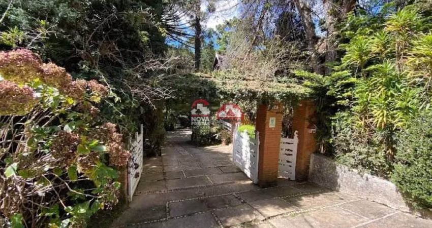 CASA - RECANTO DAS ARAUCÁRIAS - CAMPOS DO JORDÃO