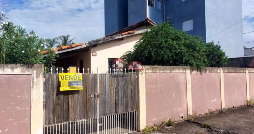 Casa Padrão em Pindamonhangaba
