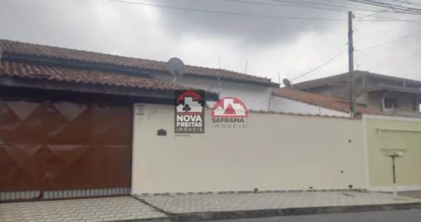 Casa Padrão em Pindamonhangaba