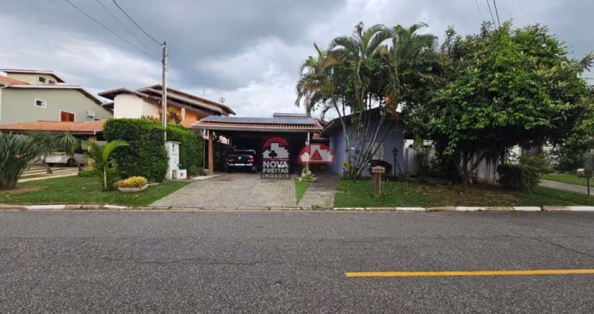 Maravilhosa casa no Village Paineiras!