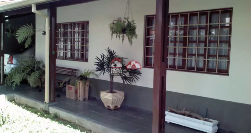 Casa Sobrado Padrão em São José dos Campos