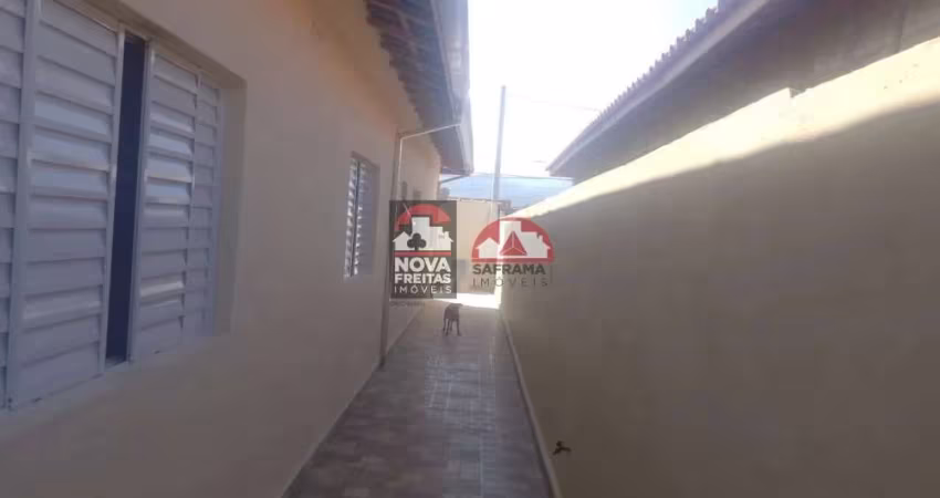 Comercial Casa em Caraguatatuba