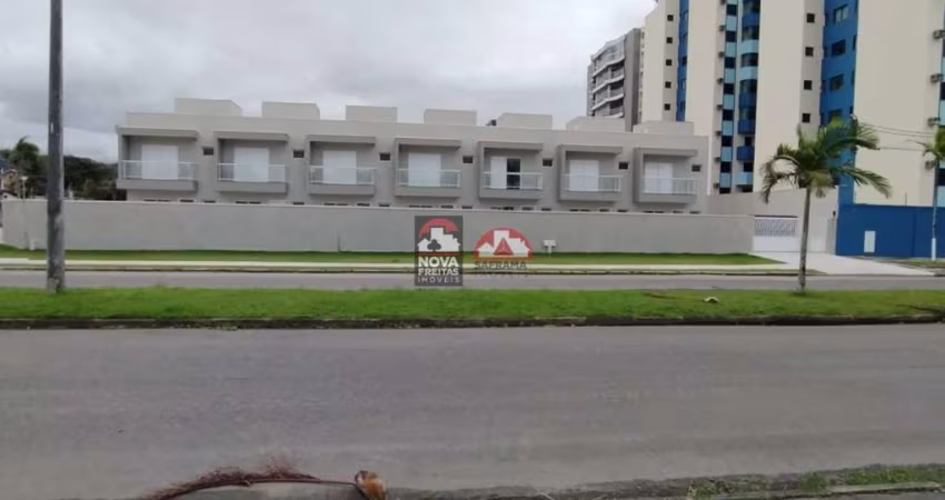 Casa Sobrado Condomínio em Caraguatatuba