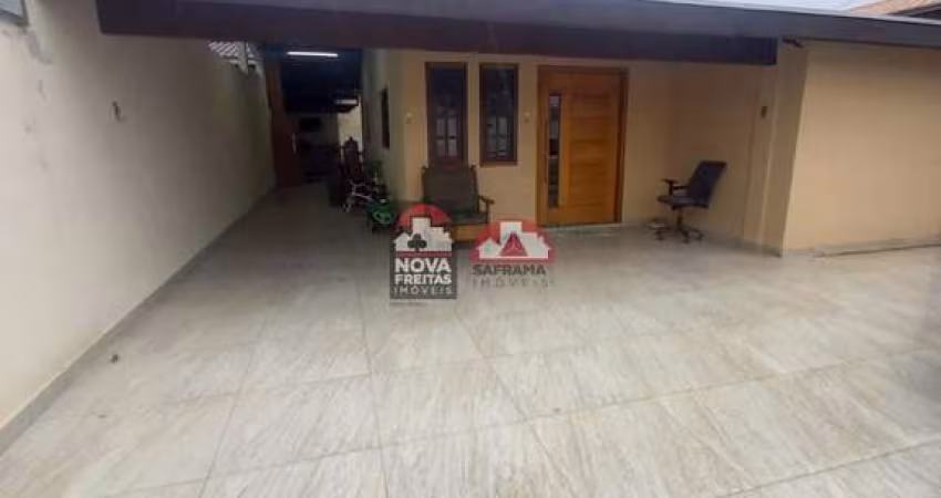 Casa Padrão em Caraguatatuba