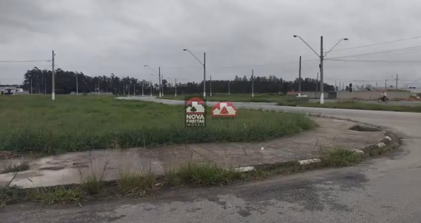 Terreno à Venda no Portal dos Eucaliptos - Pindamonhangaba