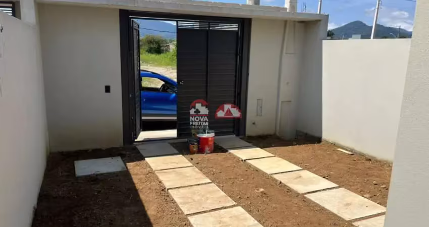 Casa com 2 quartos à venda na Rua Inácio Batista de Faria, 2032, Balneário Mar Azul, Caraguatatuba