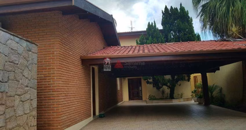 Casa Sobrado Padrão em Pindamonhangaba