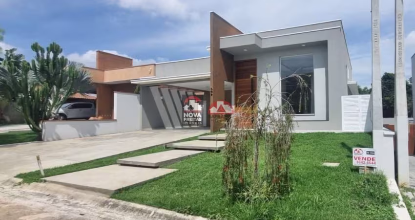 CASA TÉRREA COM PISCINA!