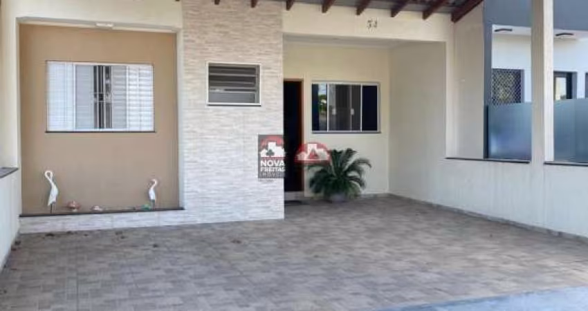 Venda de Casa no Condomínio Laguna