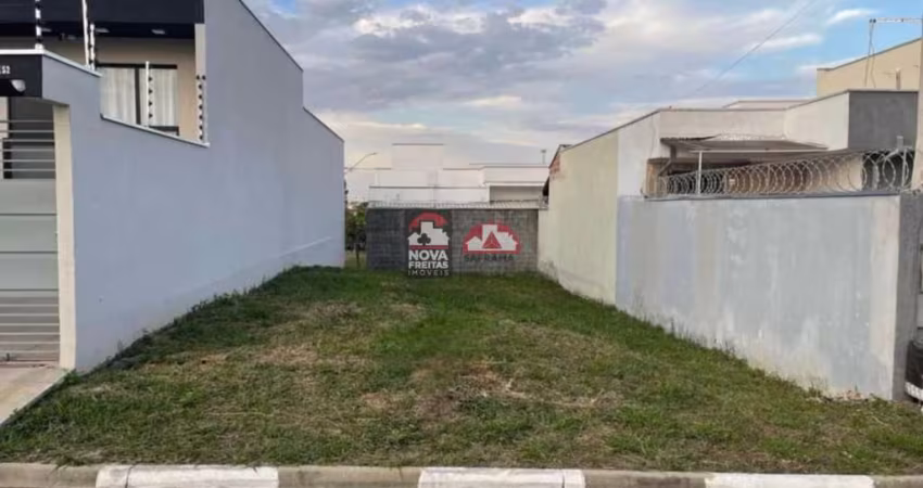 Terreno à Venda no Loteamento Residencial e Comercial Flamboyant