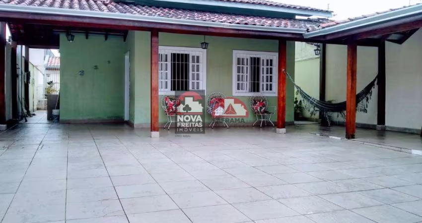 Casa Padrão em Caraguatatuba