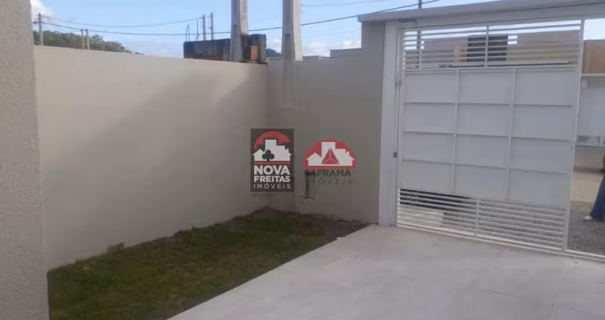 Casa Nova (não geminada) com 2 dormitórios sendo 1 suíte, bairro Morro do Algodão